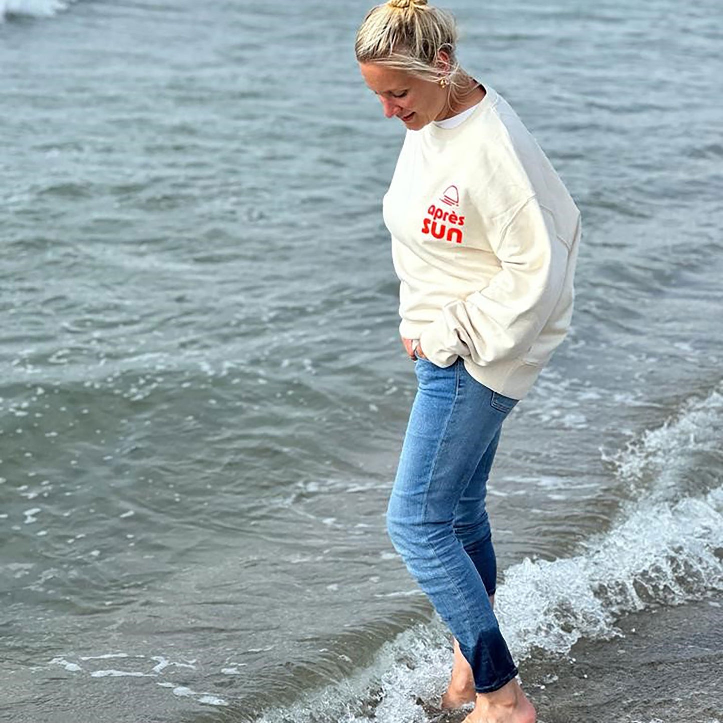 APRÈS SUN Sweater off-white