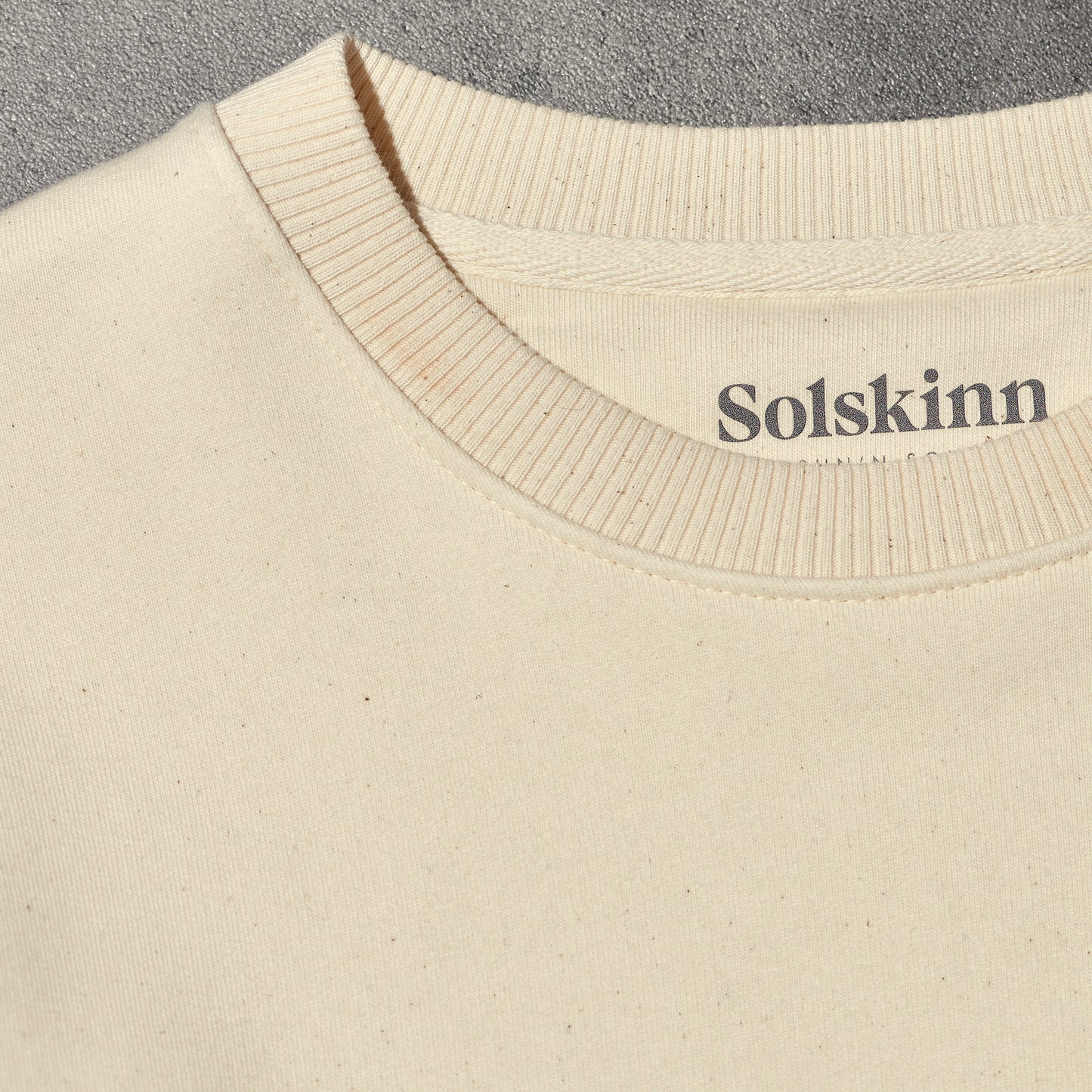 APRÈS SUN Sweater off-white